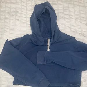 Lululemon Cropped Sweatshirt